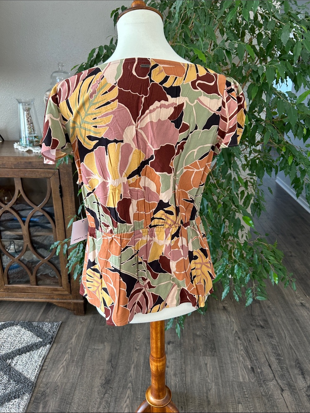 O’Neill blouse - Picture 2 of 5